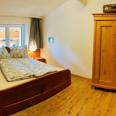 Zur Staffenbrugg Apartment