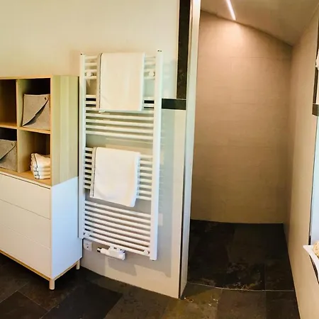 Zur Staffenbrugg شقة